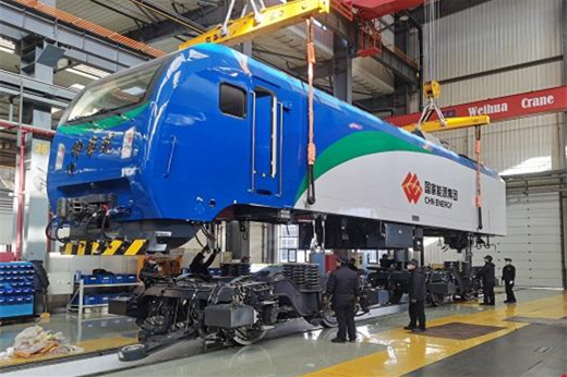 電力機(jī)車(chē)油液監(jiān)測(cè)的難點(diǎn)和重要性(電力火車(chē)潤(rùn)滑油監(jiān)測(cè)的方法及規(guī)范)